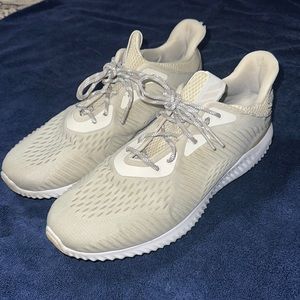 Men’s Adidas Alphabounce. Size 10. Original laces. No original box.